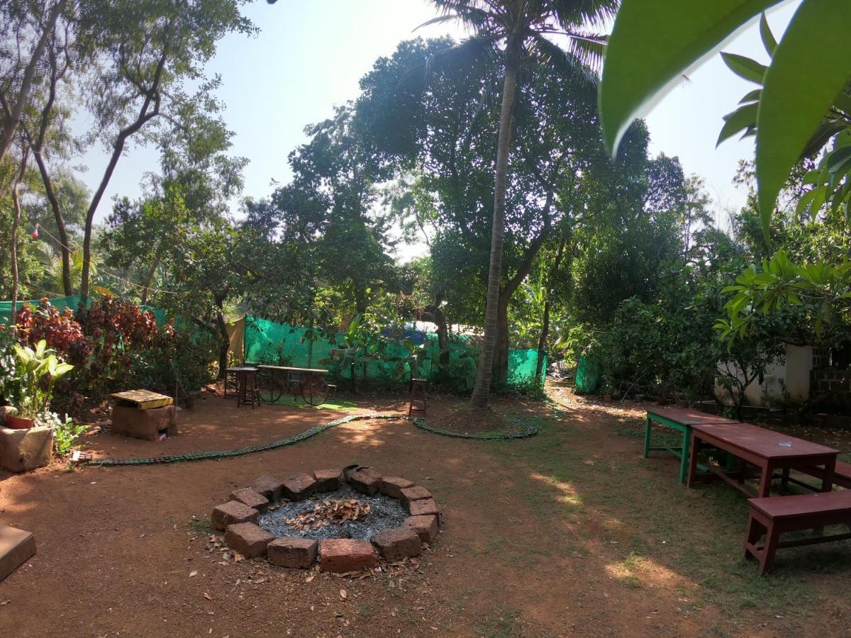 Gaia Hostels Anjuna Exterior photo